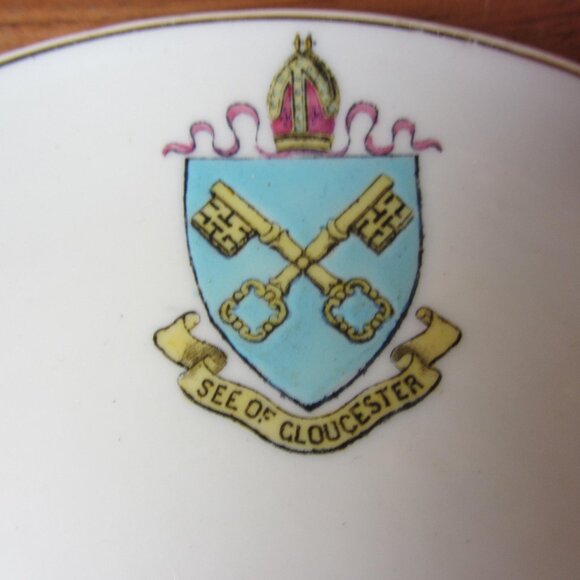 W.H. Goss crested heraldry china vintage See of Gloucester plate (GC050 Grace) - Picture 2 of 5